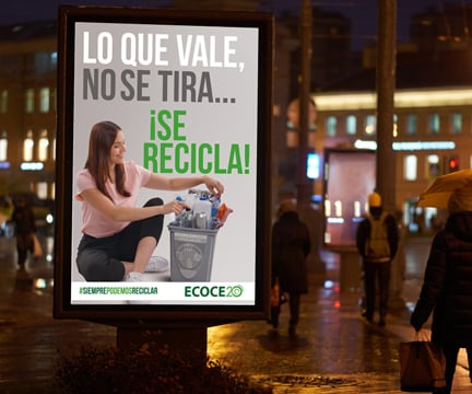 Publicidad exterior en México: Mobiliario